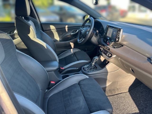 Fahrzeugabbildung Hyundai i30 N-Line 1.4 T-GDI +NAVI+KLIMA+SHZ+RFK+DAB+CAR