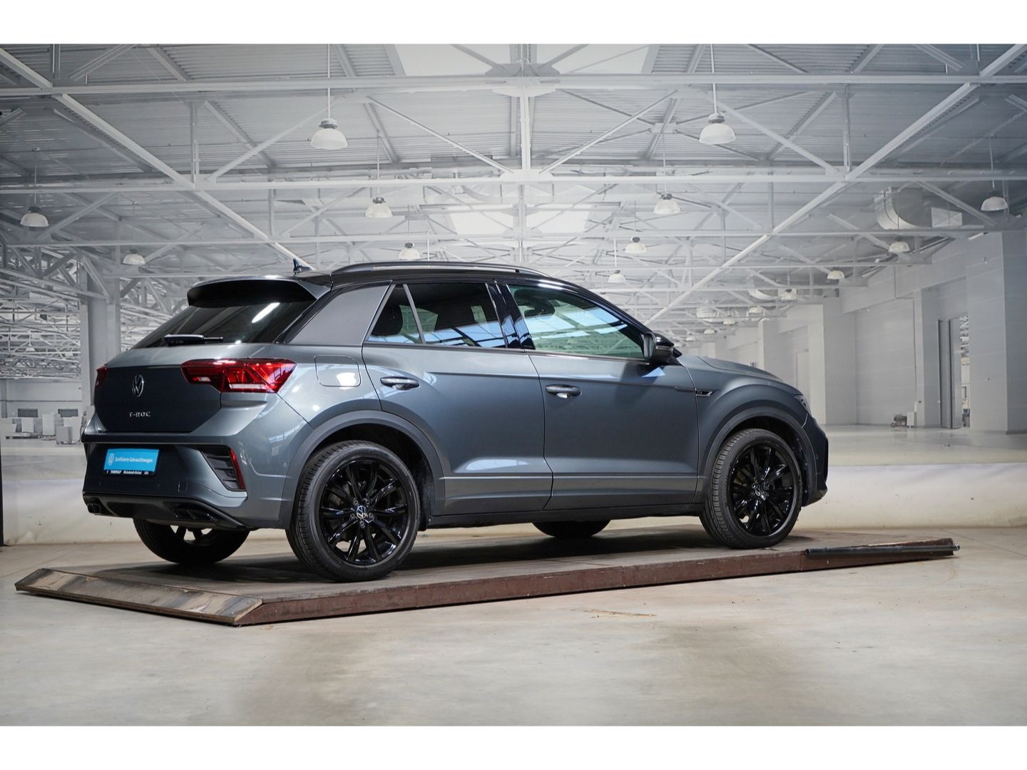 Volkswagen T-Roc R-Line 1.5 TSI AHK NAVI LED foto 3
