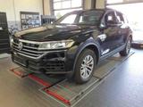 Volkswagen Touareg 3.0TDI 4-MOTION*LED*PANORAMA*STANDH.*18- - VW Touareg Gebrauchtwagen in Stuttgart