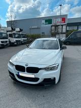 BMW 340i xDrive Touring M Sport Shadow Non OPF - weiße BMW 340