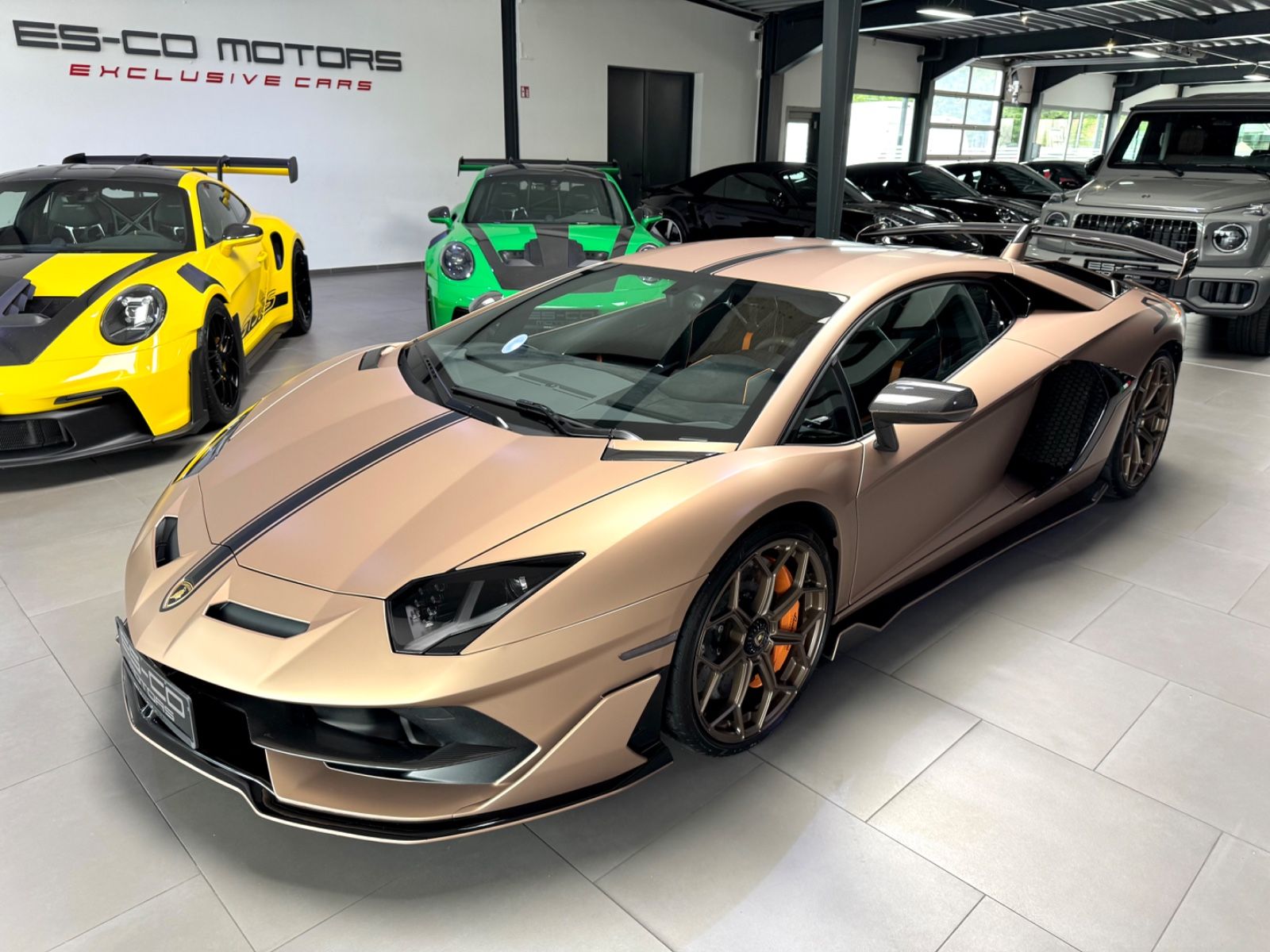 Lamborghini AVENTADOR SVJ V12 FULL CARBON LIFT STYLE GINTANI