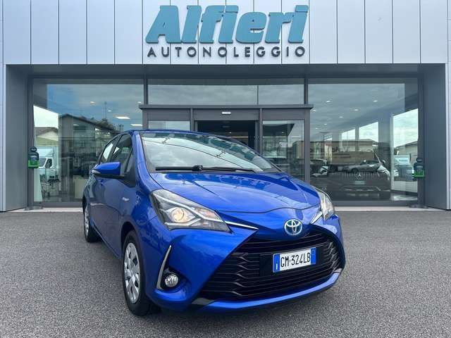 Toyota Yaris 1.5hybrid Business NeoPatentati Aut