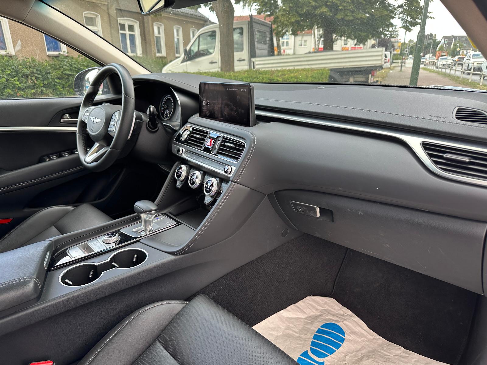 Genesis G70 Premium AUTOMATIK+ LEDER+ LED+ BEH.LENKRAD