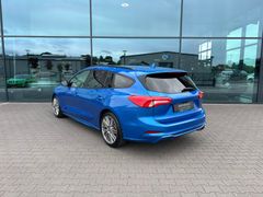 Fahrzeugabbildung Ford Focus Turnier 1.5 EcoBlue ST-Line Temp SHZ Navi