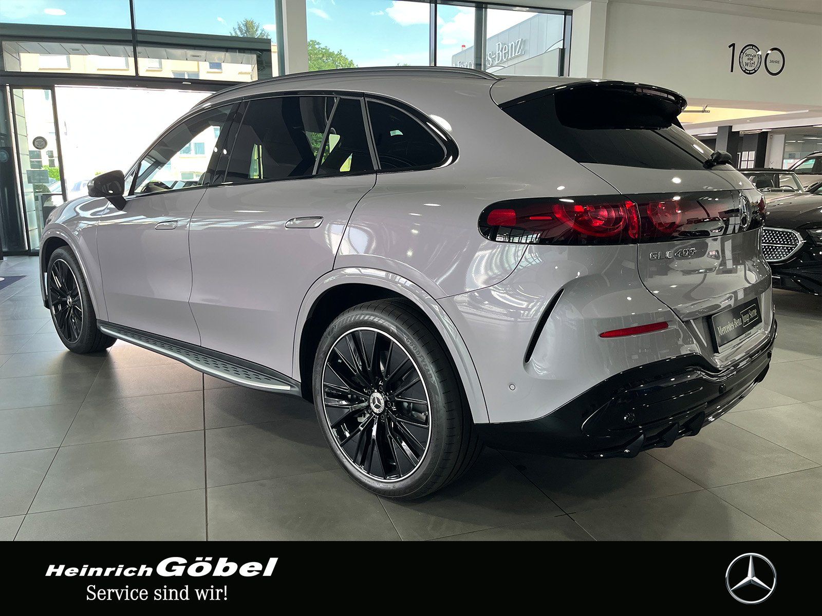 Fahrzeugabbildung Mercedes-Benz GLC 400 4M EQ AMG+PANO+HYPERSCREEN+BURMESTER
