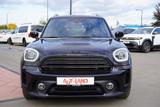 MINI Countryman Cooper 1.5  Classic Aut. LED Navi Tem - schwarze MINI Cooper Countryman
