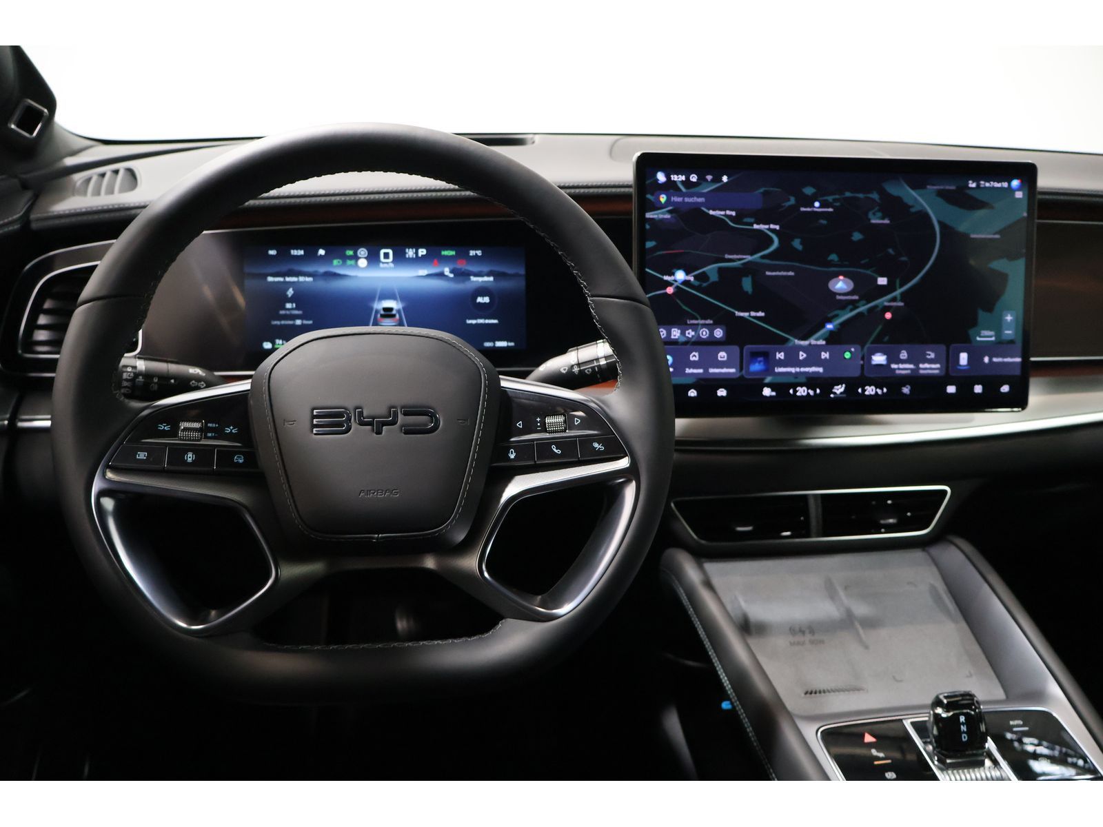BYD SEALION 7
