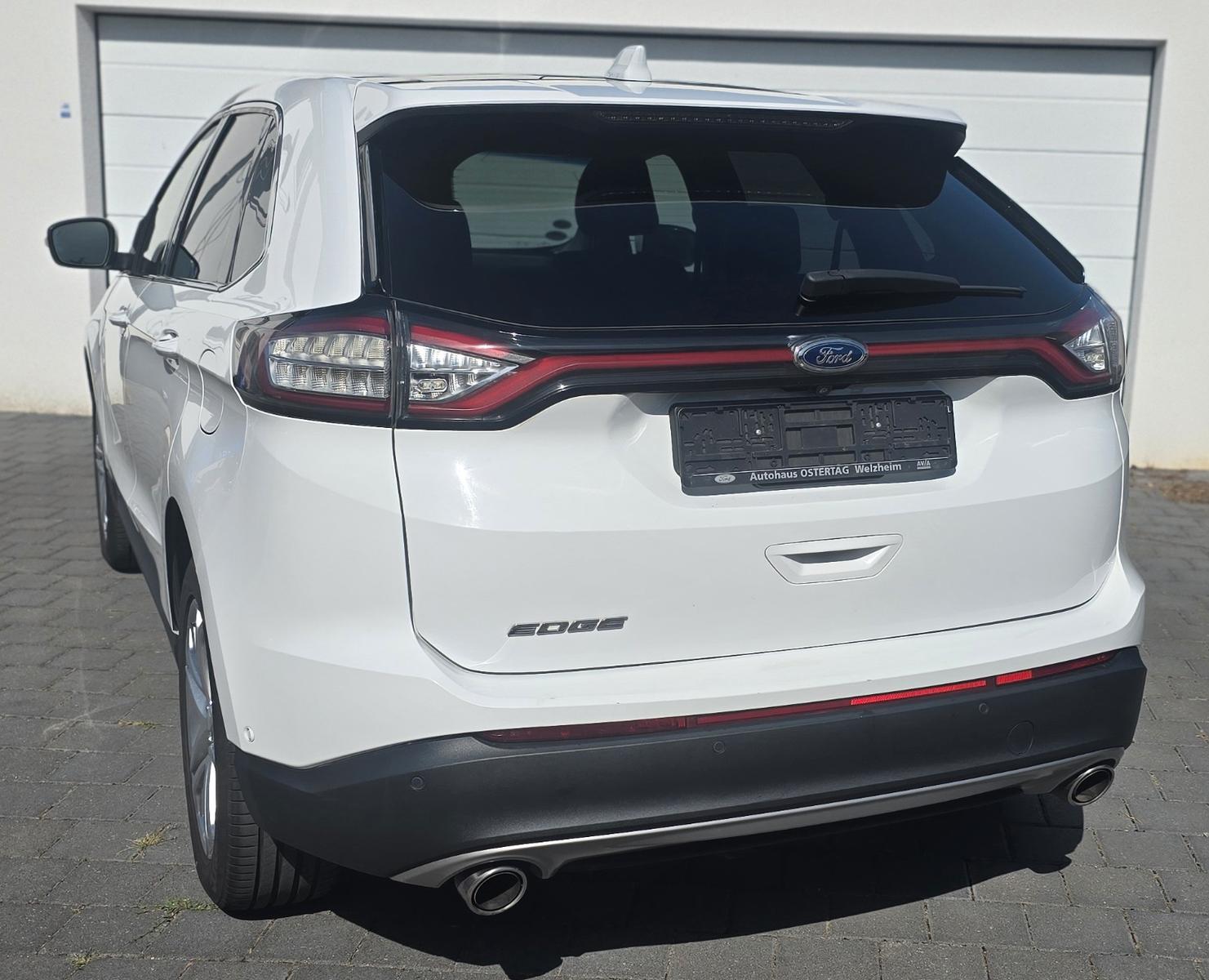 Ford Edge 2,0 l TDCi Bi-Turbo 4x4 Titanium Autom