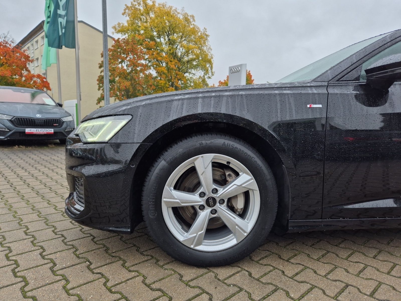 Fahrzeugabbildung Audi A6 Avant 45 TFSI quattro advanced S-tronic S-lin