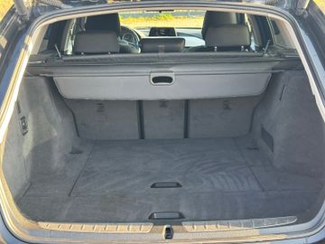 BMW 330 - 11