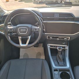 Audi Q3 - 10