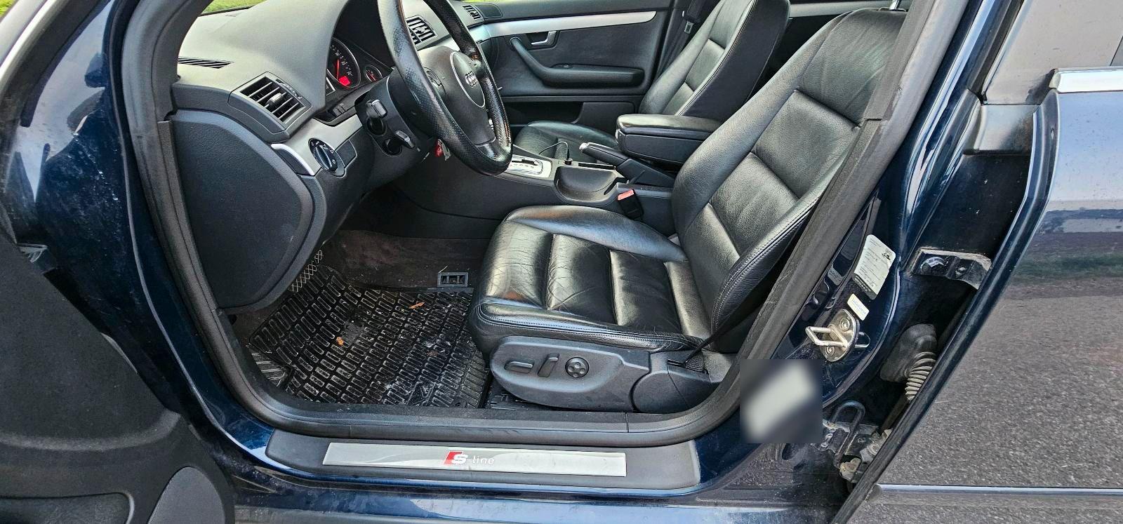 Audi A4 2004 — photo 9