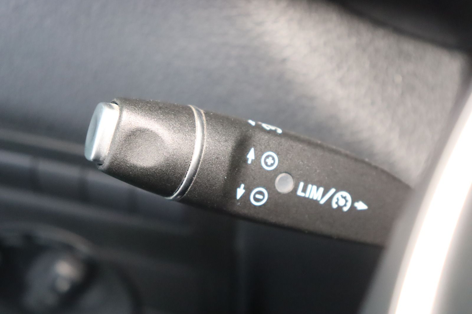 Fahrzeugabbildung Mercedes-Benz Vito Kasten 119 CDI 1. Hand LED Navi