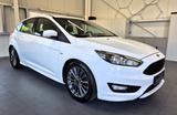 Ford Focus ST-Line|2.HAND|SCHECKHEFT|AHK|LED - Ford Focus bis 25.000 Euro