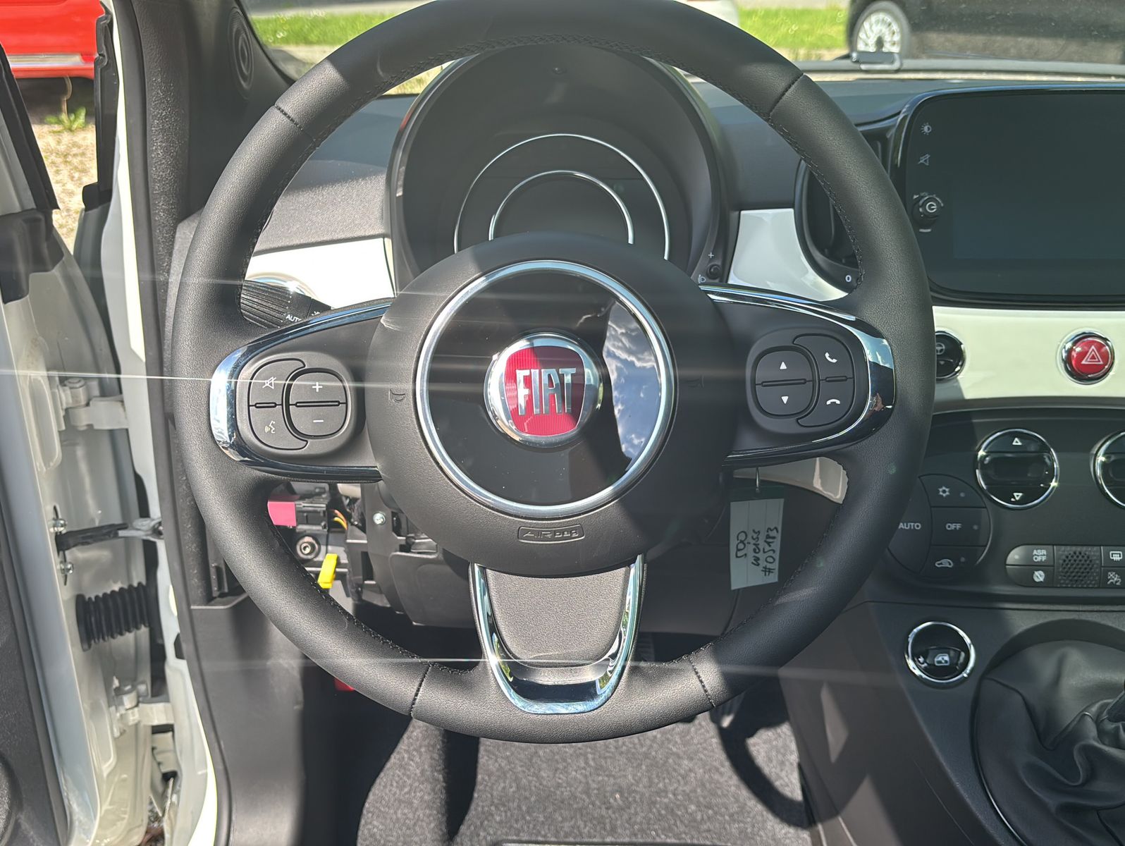 Fahrzeugabbildung Fiat 500 1.0 GSE Hybrid Dolcevita GARANTIE/CARPLAY