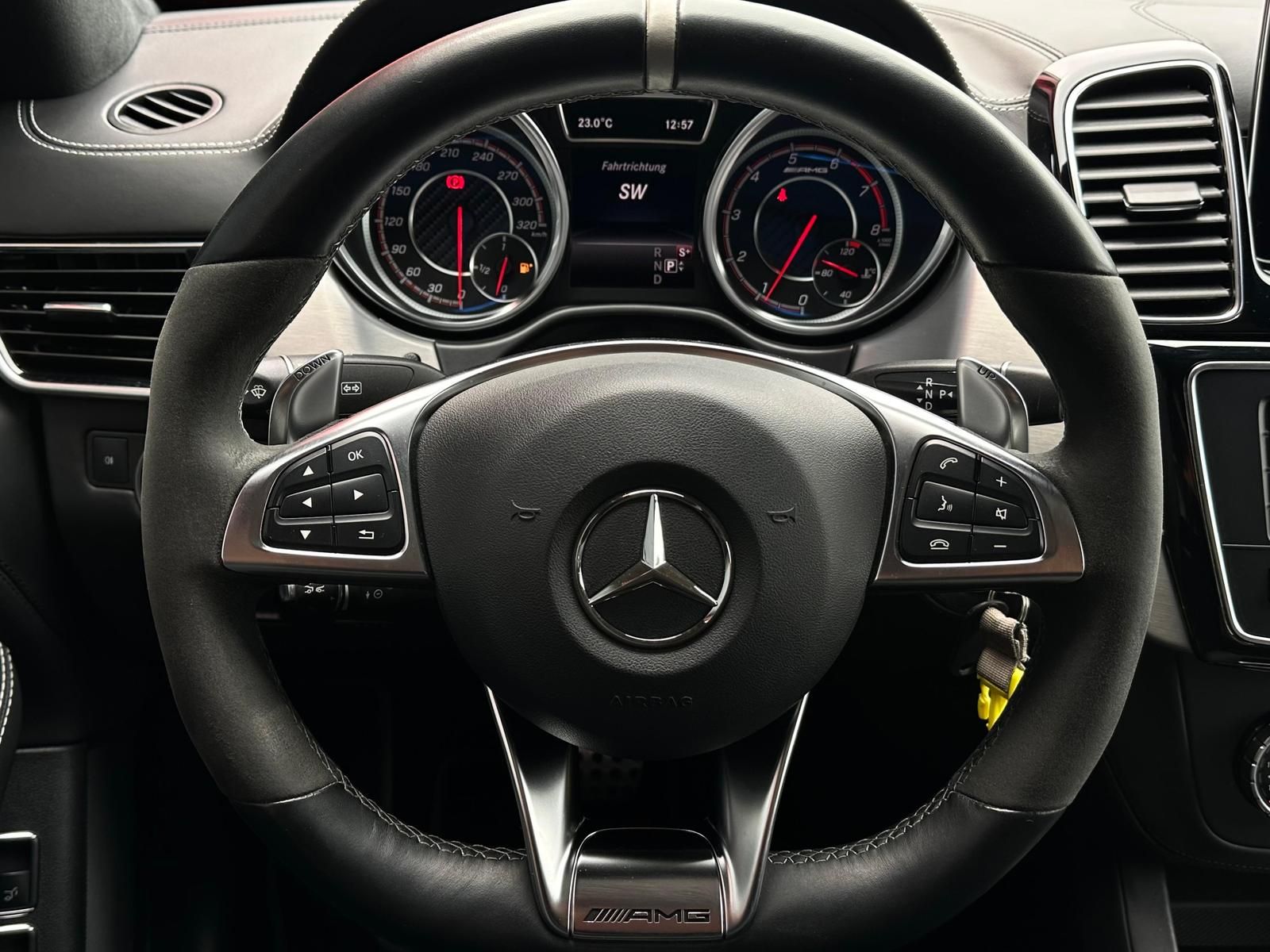 MERCEDES-BENZ GLE63S AMG 4M COUPE N8 LED#AHK#ACC#PANO#SPUR#SH - Image 11