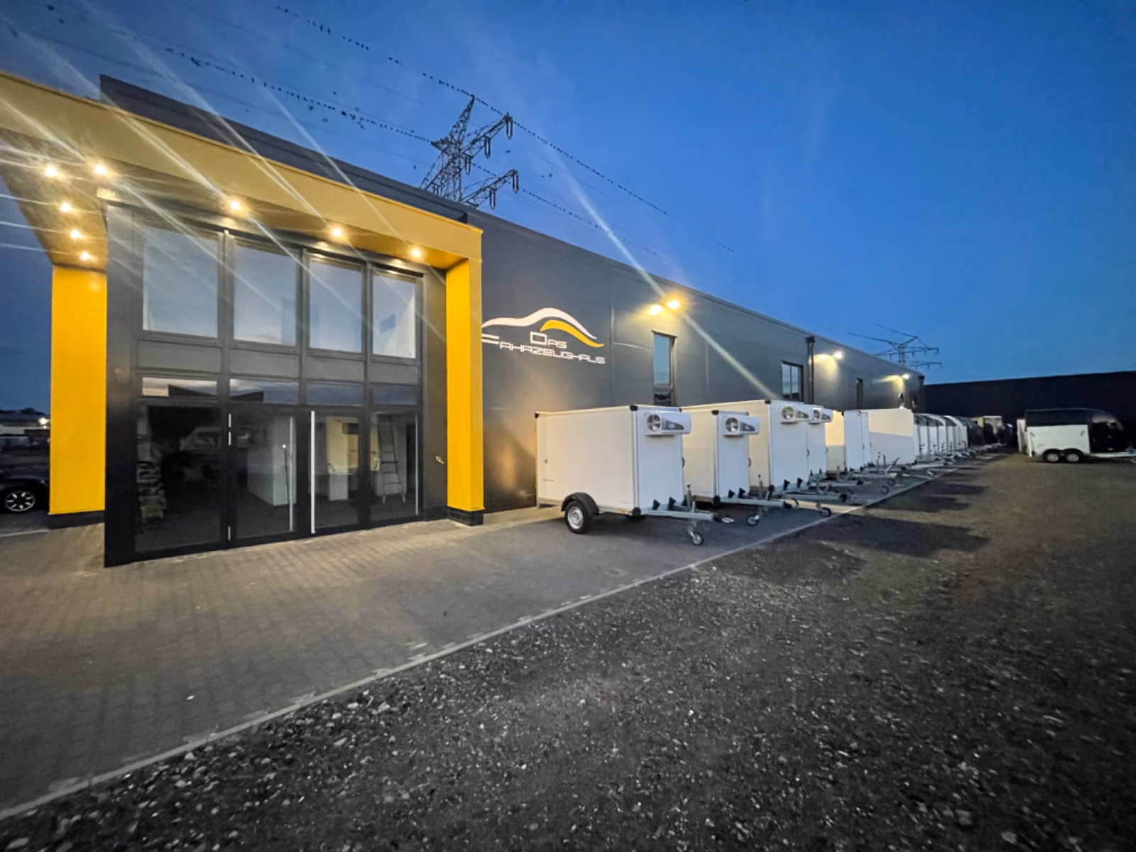 showroom-image-bottom