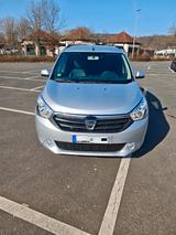 Dacia Lodgy TCe 115 Prestige  - silberne Dacia Lodgy