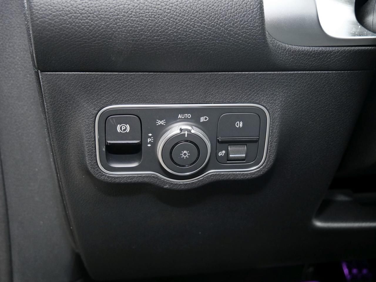 Mercedes-Benz GLB 200 d AMG Night MBUX Navi Kamera EasyPack AH foto 10