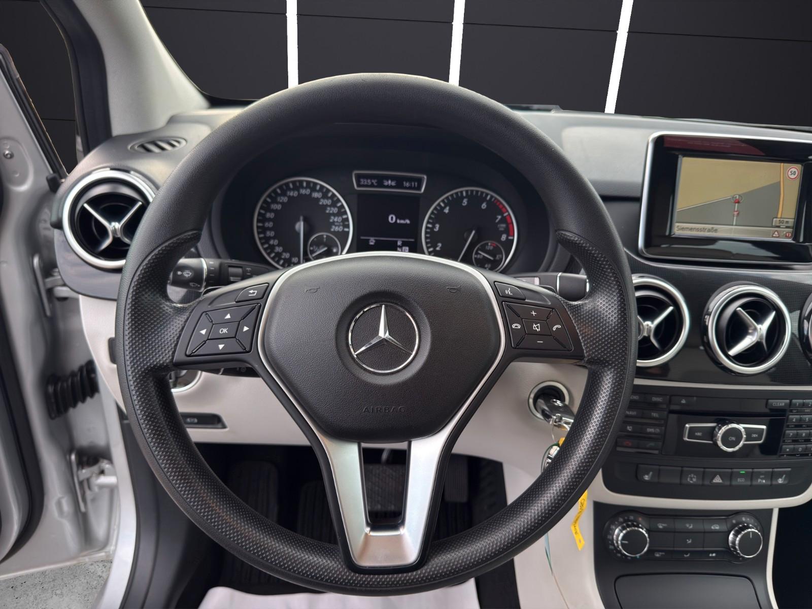 Mercedes-Benz B 180 Automatik*Garantie*TÜV/ServiceNEU*2.Hand