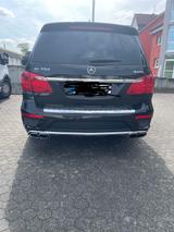 Mercedes-Benz GL 550 4MATIC - Designo AMG line - Mercedes-Benz: AMG G55