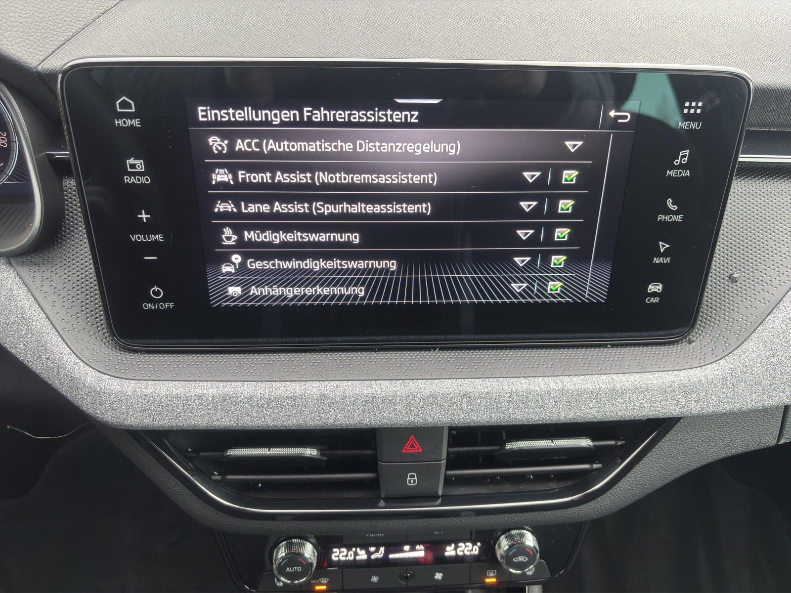 Fahrzeugabbildung SKODA Scala Balance 1,5 TSI 110 kW DSG