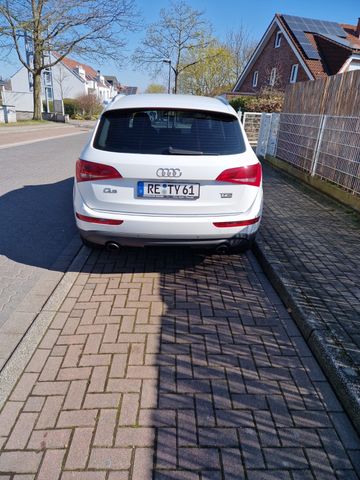 AUDI Q5 2.0 TFSI 132kW quattro -