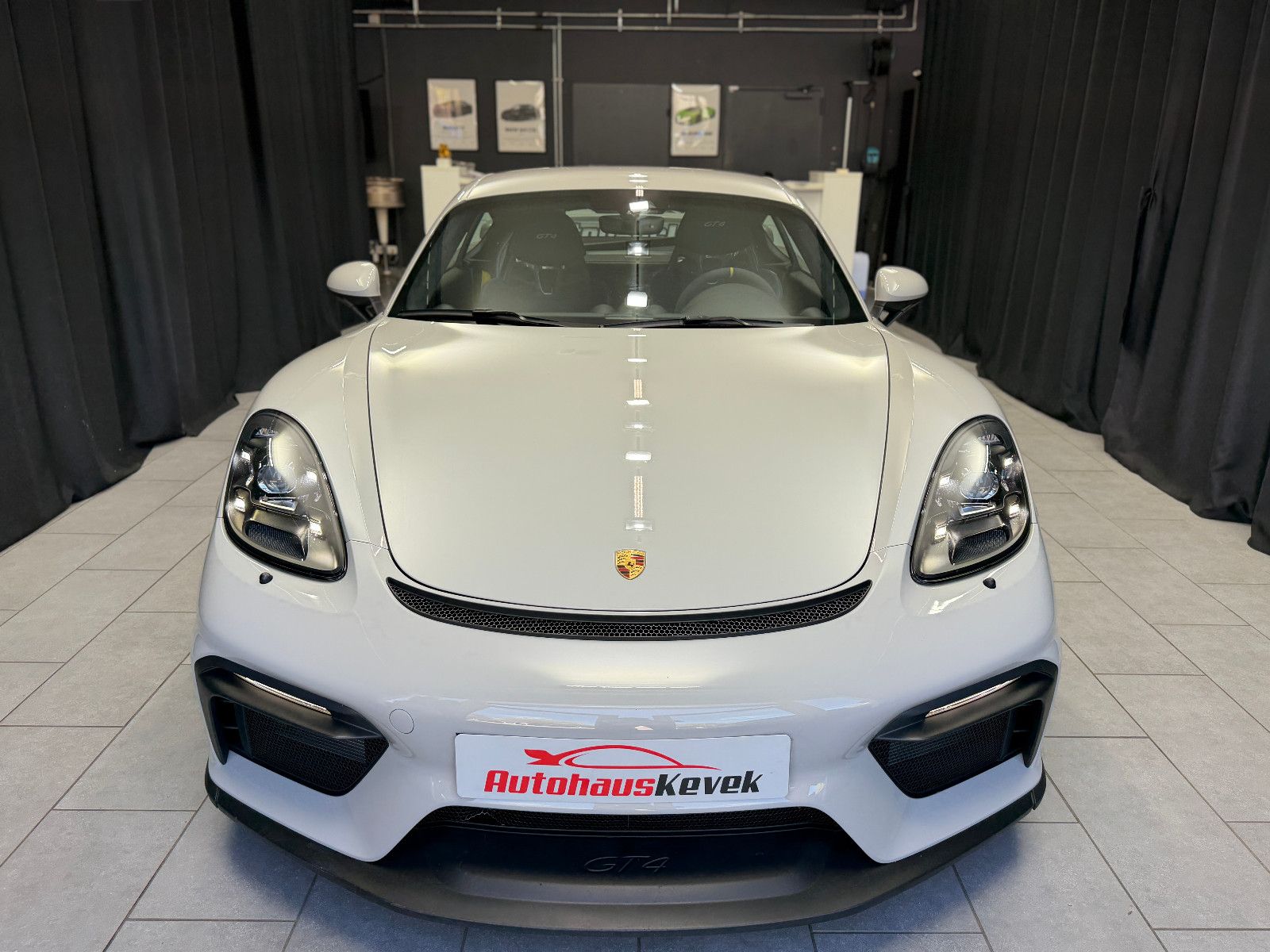 Fahrzeugabbildung Porsche Cayman GT4|918 SCHALENSITZE|PCCB|1.HAND|SCHALTER