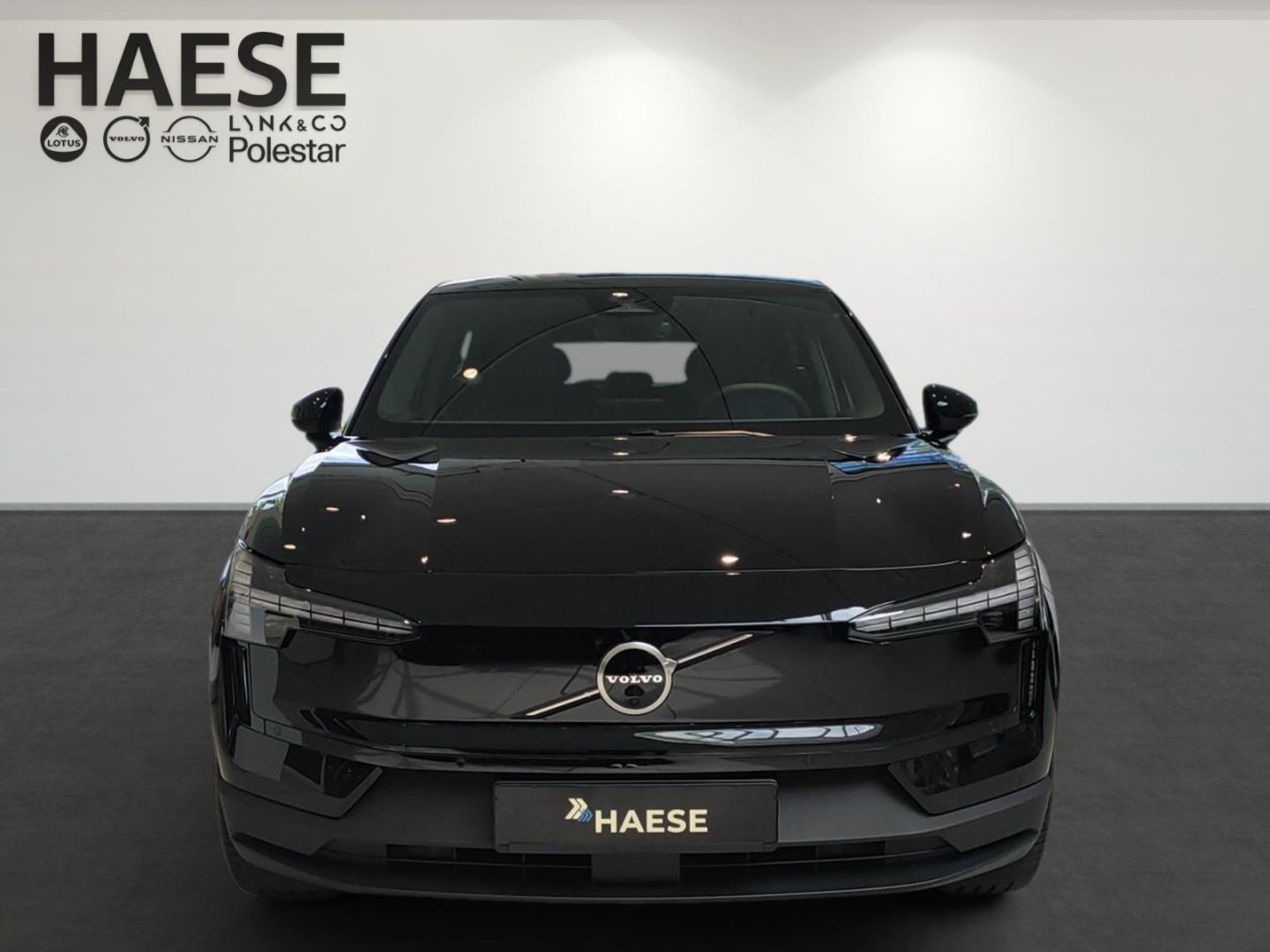 Volvo EX30 Ultra 2WD Pure Electric StandHZG Panorama M imagem 2