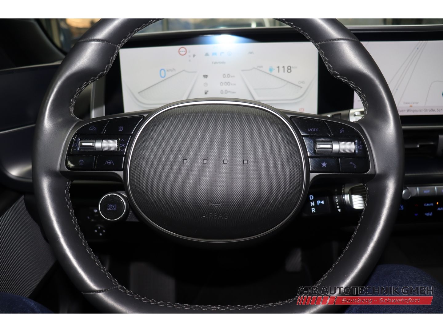 Fahrzeugabbildung Hyundai IONIQ 6 77,4 kWh DYNAMIQ 97,1% SOH Navi LED ACC