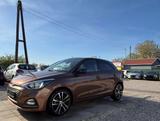 Hyundai i20 YES! Sportsitze Sport Lenkrad - Hyundai: Sport
