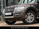 Mitsubishi Pajero Aut. 3.2 DI-D 4WD TOP, 7-Sitze, AHK, Pano - Mitsubishi Pajero: 4.4