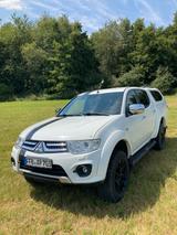 Mitsubishi L200 Pickup/Hardtop - Mitsubishi L200: Hardtop