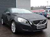 Volvo S60 D3 Lim. Momentum / Kamera / KD NEU - Volvo S60 mit Diesel-Antrieb