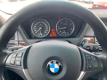 Bild 11 BMW X5 3.0d*STAND-HZ*AHK*XENON*NAV*LEDER*TÜV*EXPORT*