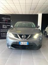 Nissan Qashqai Qashqai 1.5 dCi Visia - Nissan Qashqai Visia mit Diesel-Antrieb