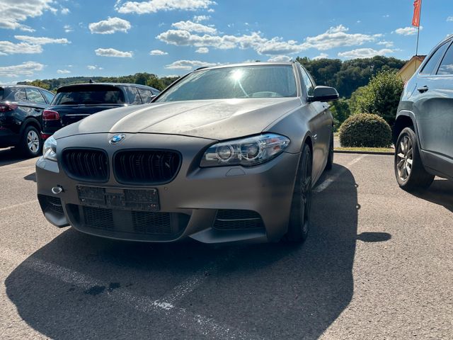 BMW M550d Touring xDrive VollausstattungMotorschaden