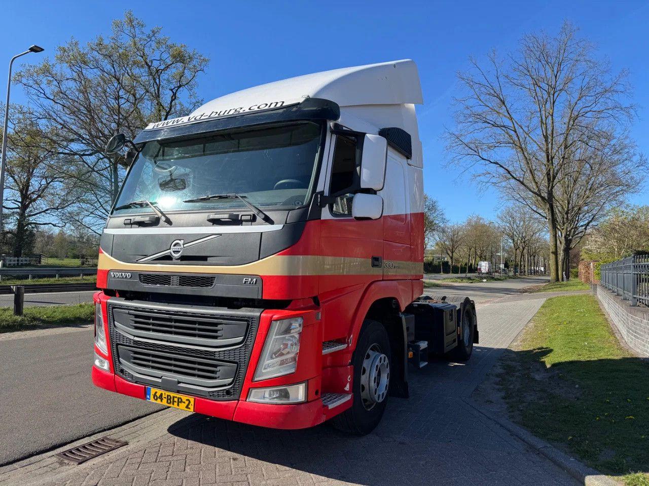 Volvo FM 330 Slaapcabine