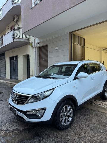 Kia Sportage 1.7 CRDI VGT 2WD high tech