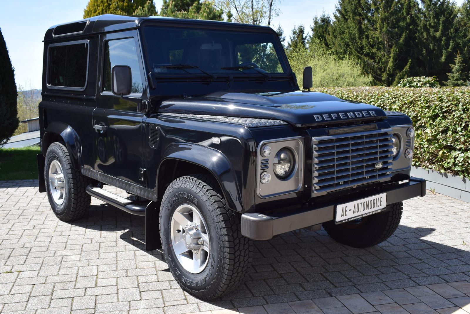 Land Rover Defender 90 PREMIUM LEDER PAKET