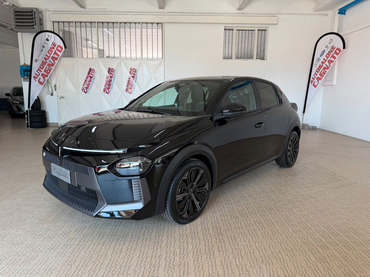 Lancia Ypsilon Hybrid e-DCT HF Line KM 1500 Neop imagem 2