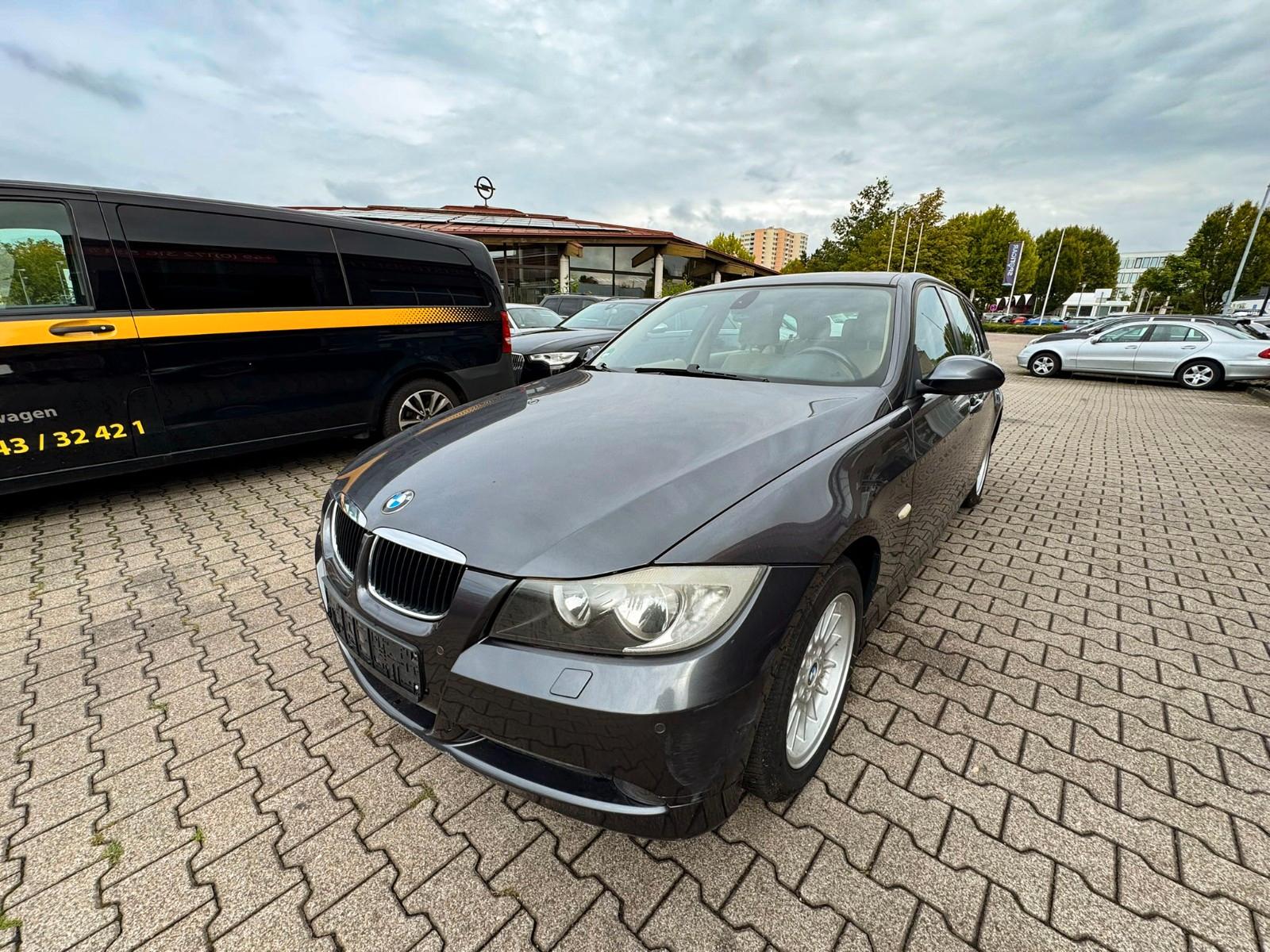 BMW 320 Baureihe 3 Touring 320i