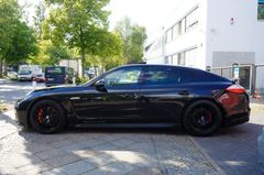 Fahrzeugabbildung Porsche Panamera GTS 4.8 BOSE Alcantara Carbon Kam! TOP!