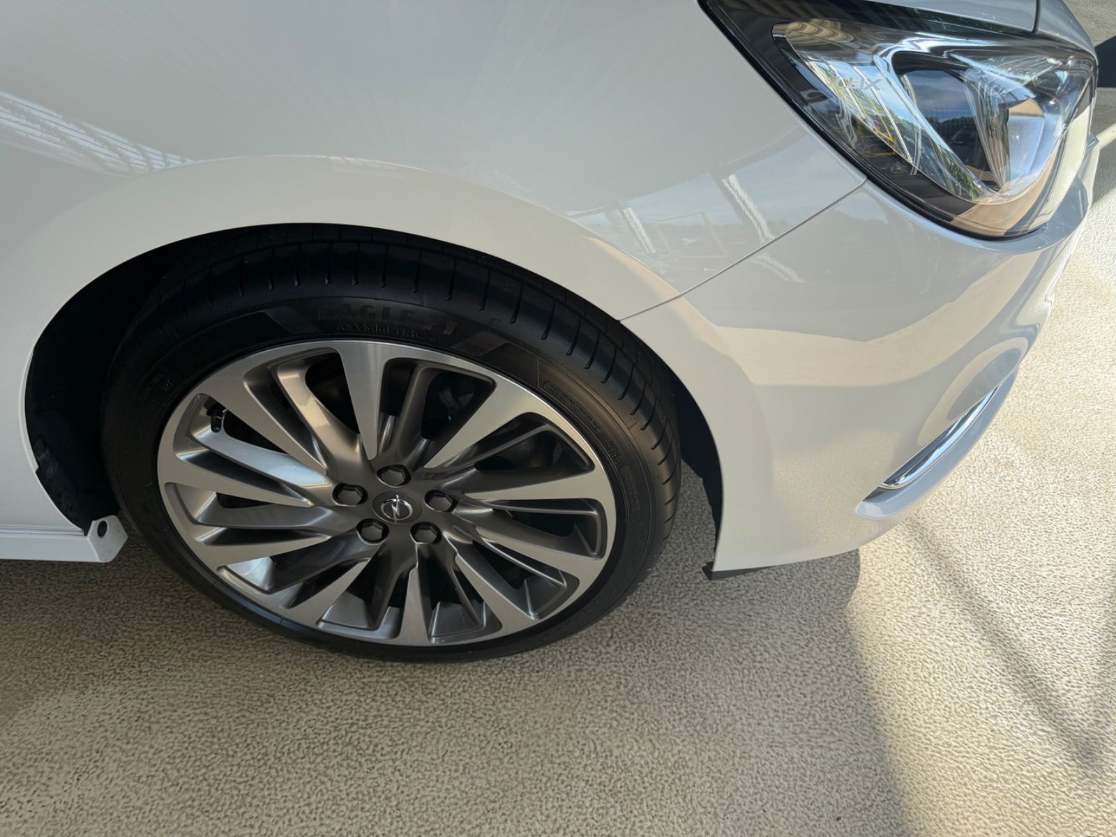 Fahrzeugabbildung Opel Astra K Lim. 5-trg. Ultimate*OPC* 1.Hand