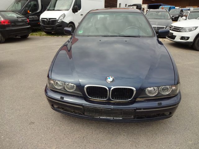 BMW 520d Exclusive/2. Hand/Euro 3