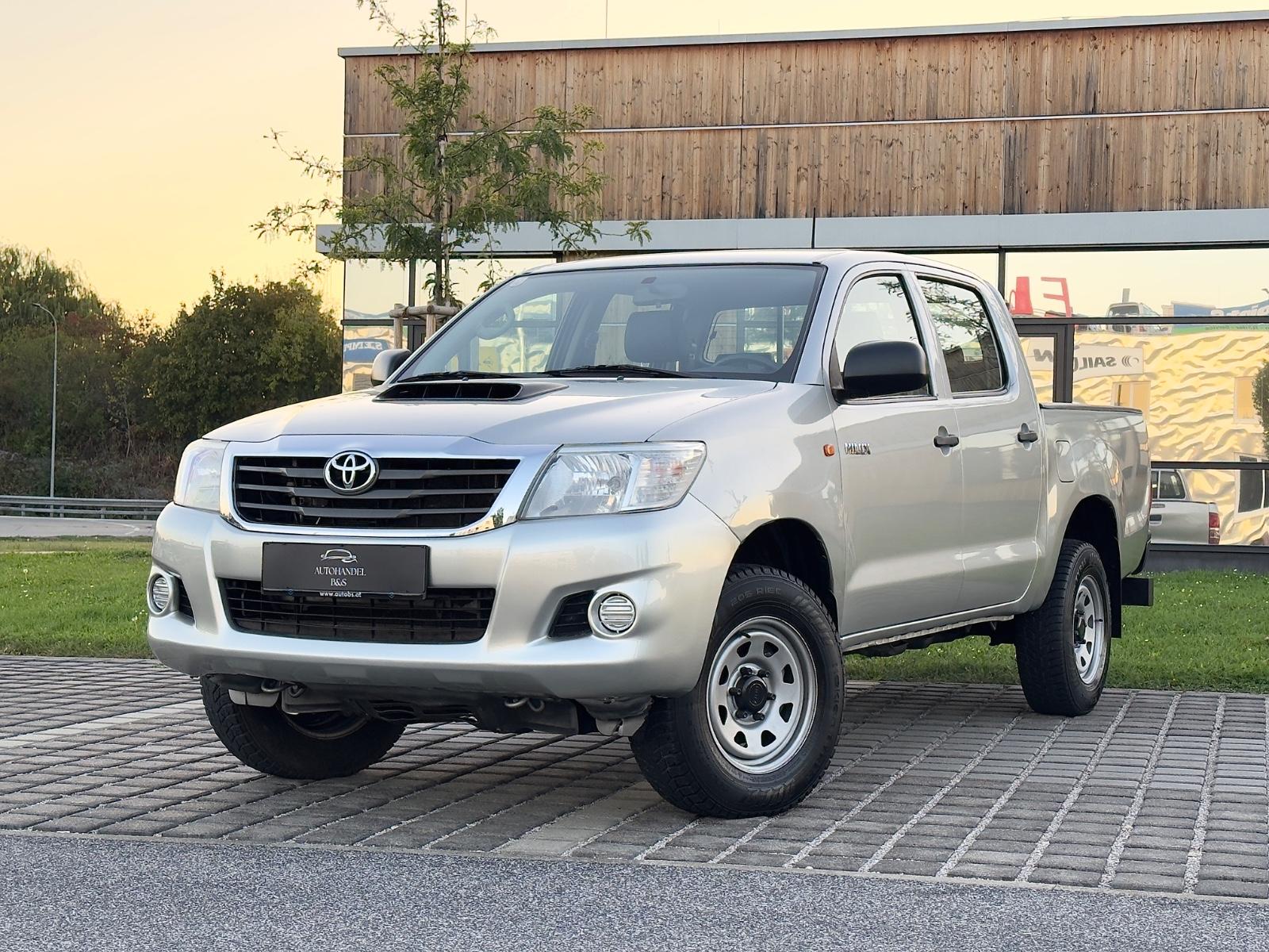 Toyota Hilux DK Country Double Cabine 2.5 D-4D 144ch 4x4 - 1 ère main - Révision faite - 65 000km - Carnet entretien