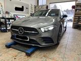 Mercedes-Benz A 200 - AMG Line 2019 Panoramadach viele Extras - Mercedes-Benz A 200 in Köln