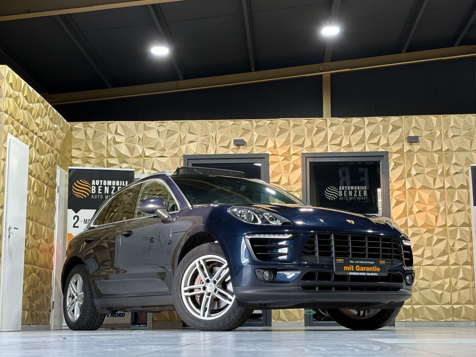 Fahrzeugabbildung Porsche Macan S Diesel/PANO/APPLE/NAVI/PDC/TEMPOMAT/SHZ