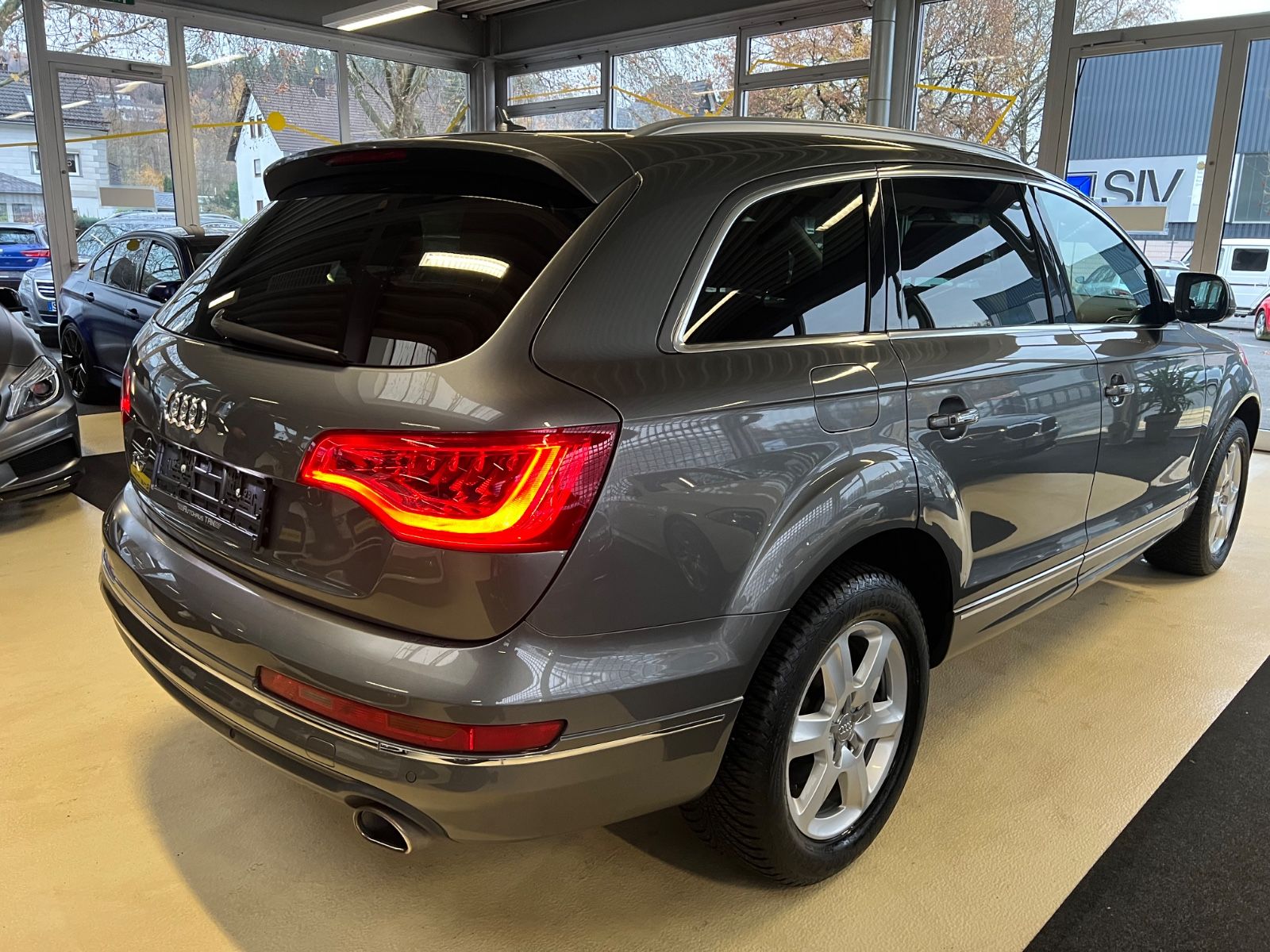Fahrzeugabbildung Audi Q7 3.0 TDI quattro * 1.HAND * 7.Sitzer *