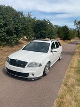 Skoda Škoda Octavia Kombi RS TDI - Skoda Octavia aus 2009 mit Diesel-Antrieb